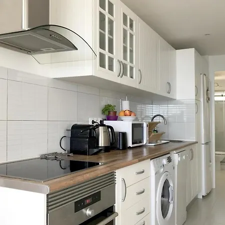 Fabulous Upper Floor Sea View Apartmán *