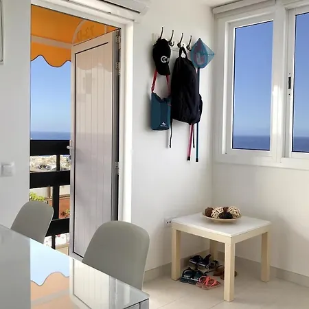 דירה Fabulous Upper Floor Sea View *
