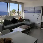 Fabulous Upper Floor Sea View Appartement *